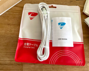 充電ケーブル